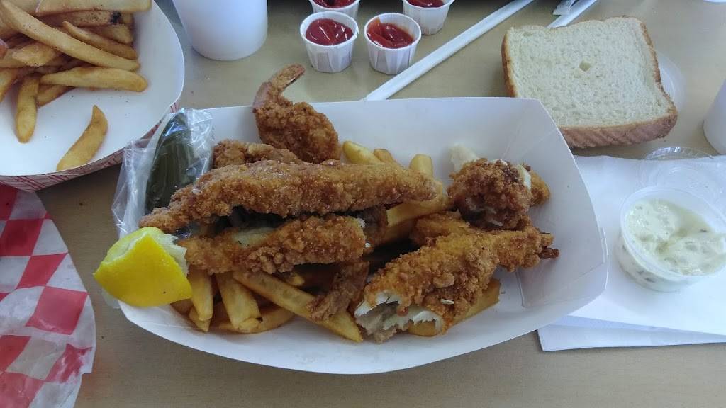 Vicks Famous Hamburgers | restaurant | 618 N Port Ave, Corpus Christi, TX 78408, USA | 3618825082 OR +1 361-882-5082