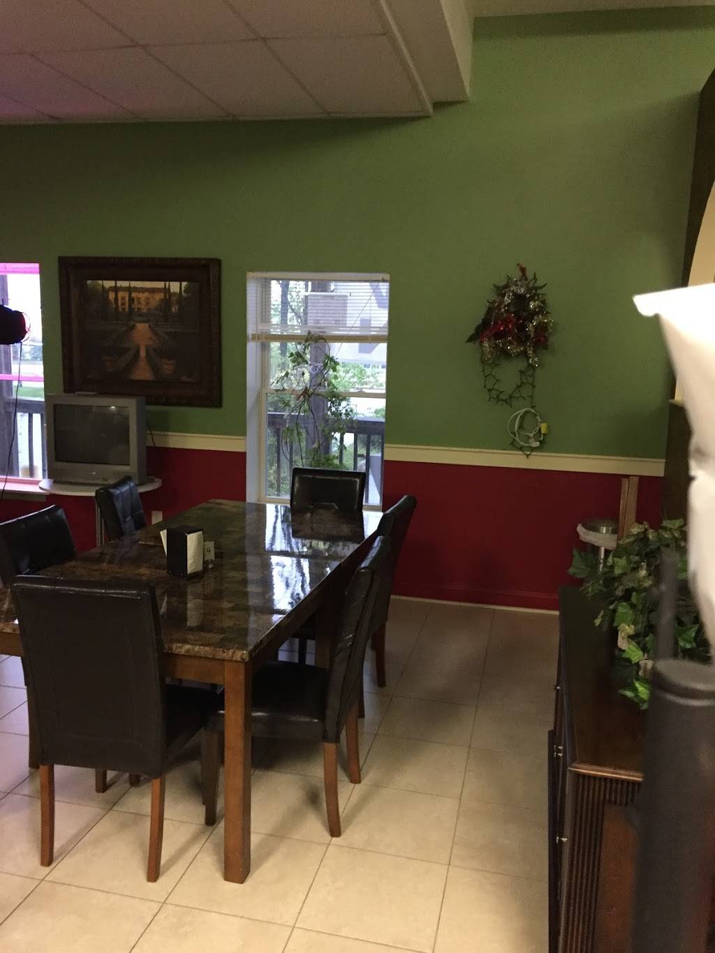 Marias Carry Out | restaurant | 426 S Main St, Bel Air, MD 21014, USA | 4108799922 OR +1 410-879-9922