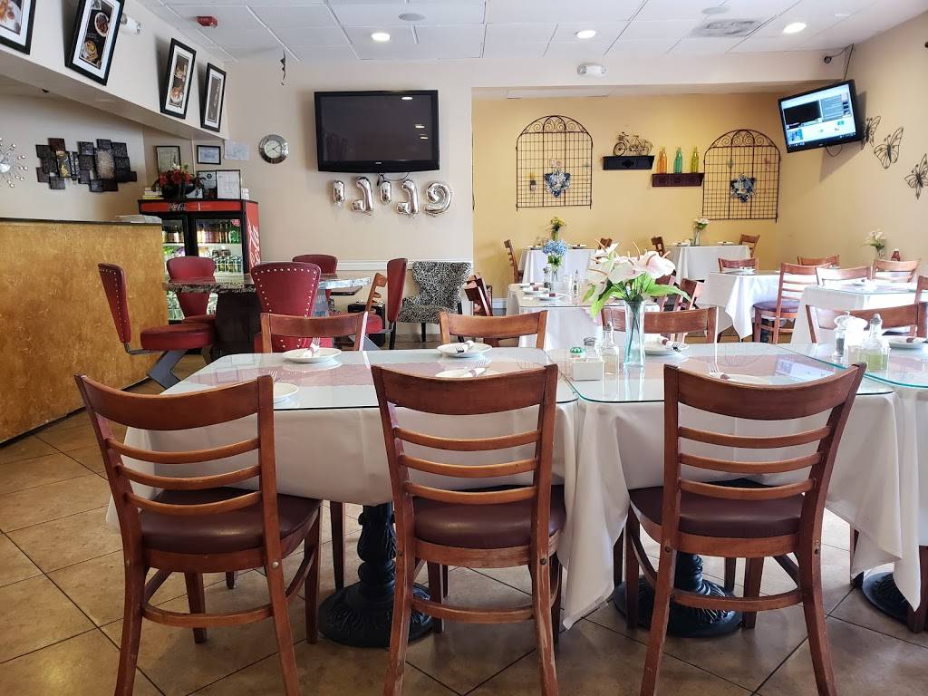 Panini Cafe | meal takeaway | 2521 S Fort Apache Rd #100, Las Vegas, NV 89117, USA | 7025586555 OR +1 702-558-6555