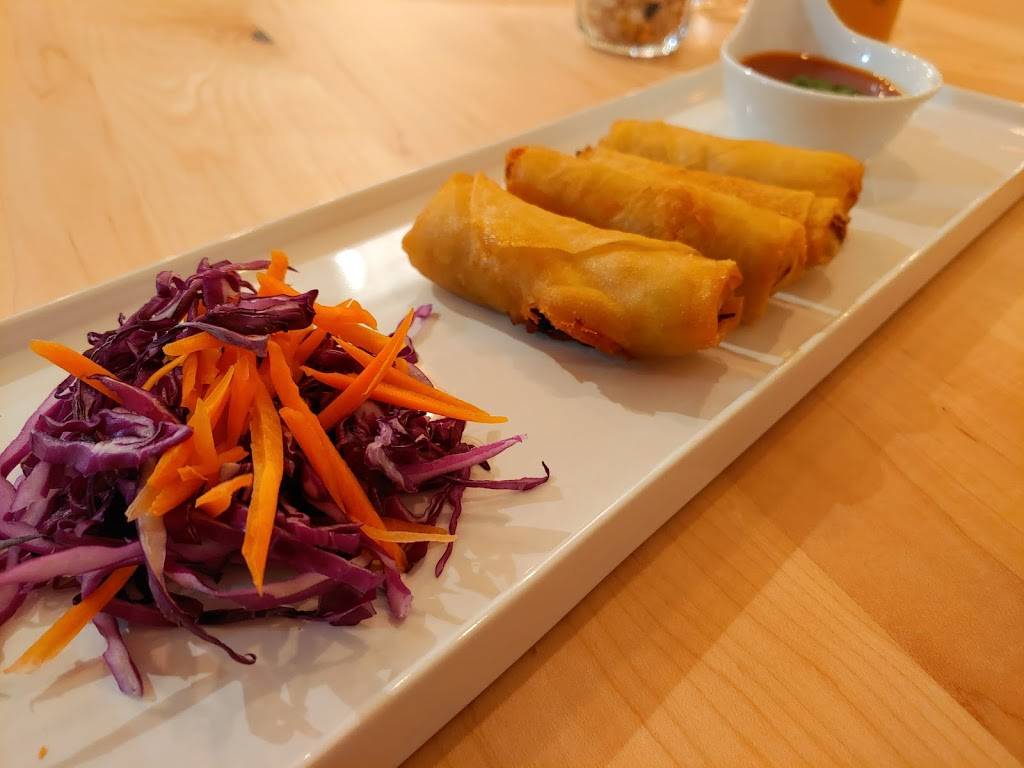 Ari District Thai Bistro | restaurant | 2525 Inwood Rd #123, Dallas, TX 75235, USA | 4697780075 OR +1 469-778-0075