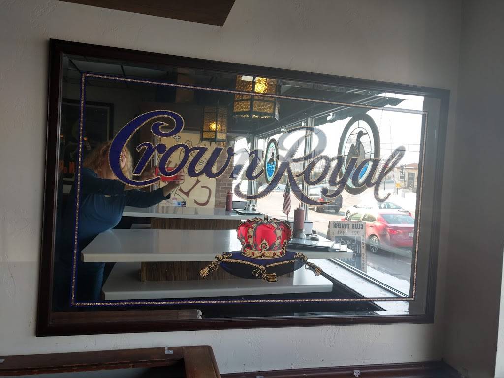 Club Tavern | restaurant | 56 Racine St, Menasha, WI 54952, USA | 9207222452 OR +1 920-722-2452