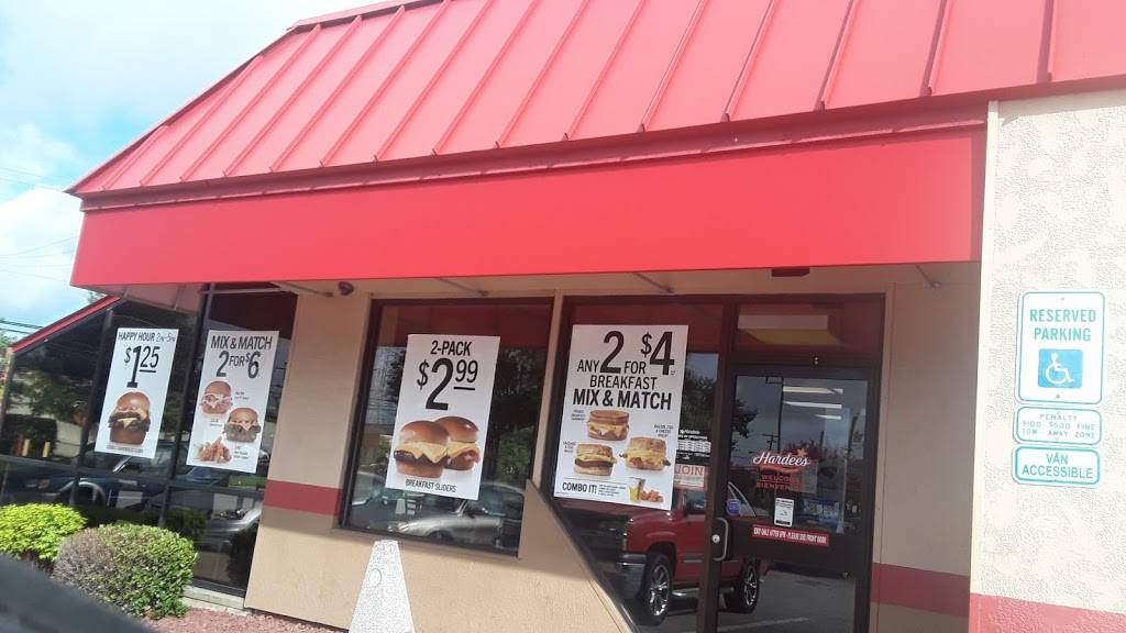 Hardees | restaurant | 8104 Newmarket Dr, Hampton, VA 23605, USA | 7578267678 OR +1 757-826-7678