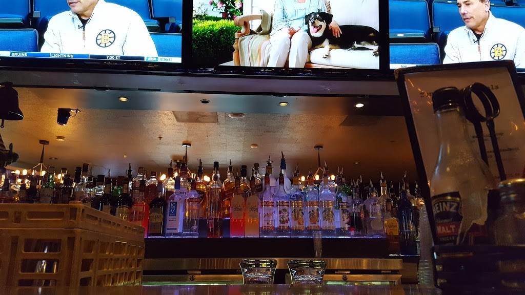 Dublin Rose Sports Pub | restaurant | 940 Fall River Ave, Seekonk, MA 02771, USA | 5083369222 OR +1 508-336-9222