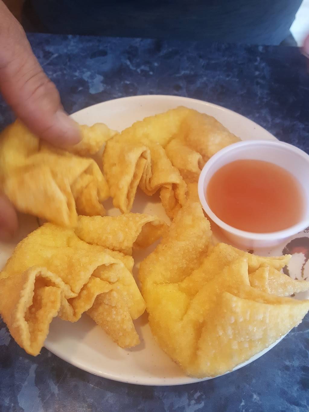 Lucky Panda | restaurant | 7450 State Hwy 14, Clever, MO 65631, USA | 4177432461 OR +1 417-743-2461