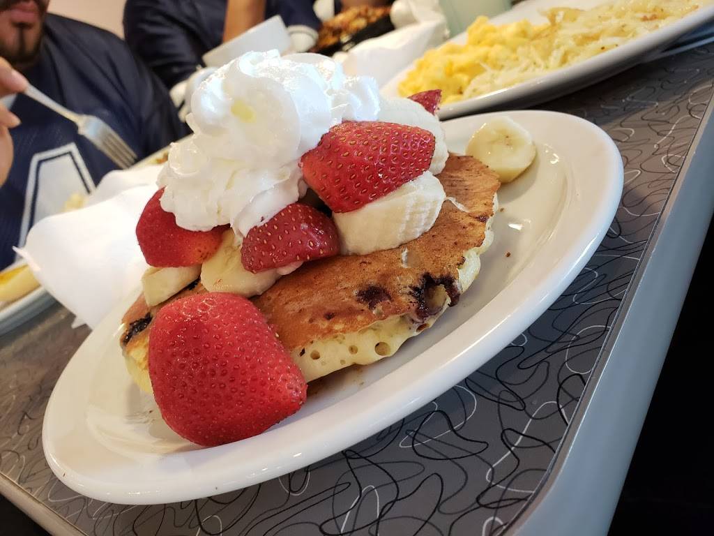 Dennys | restaurant | 3228 SE Loop 820, Forest Hill, TX 76140, USA | 8177082228 OR +1 817-708-2228