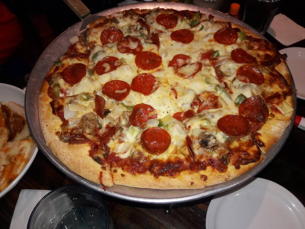 Paisans Pizzeria & Bar | restaurant | 2901 Ogden Ave, Lisle, IL 60532, USA | 6309224100 OR +1 630-922-4100