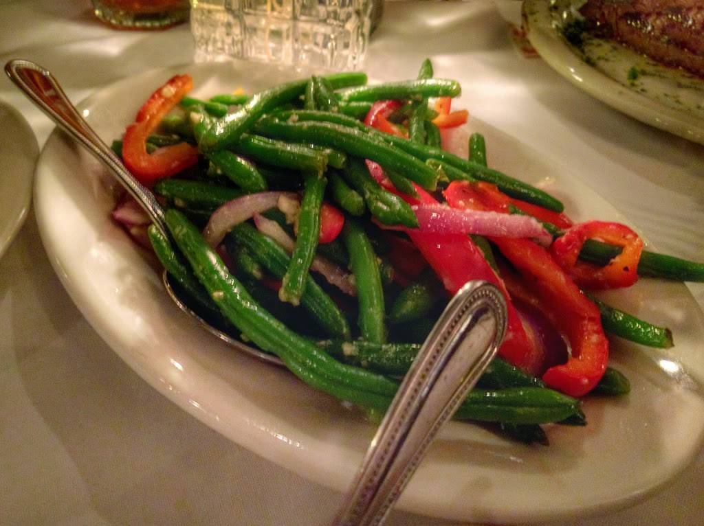 Folks Folly Prime Steak House | restaurant | 551 S Mendenhall Rd, Memphis, TN 38117, USA | 9017628200 OR +1 901-762-8200