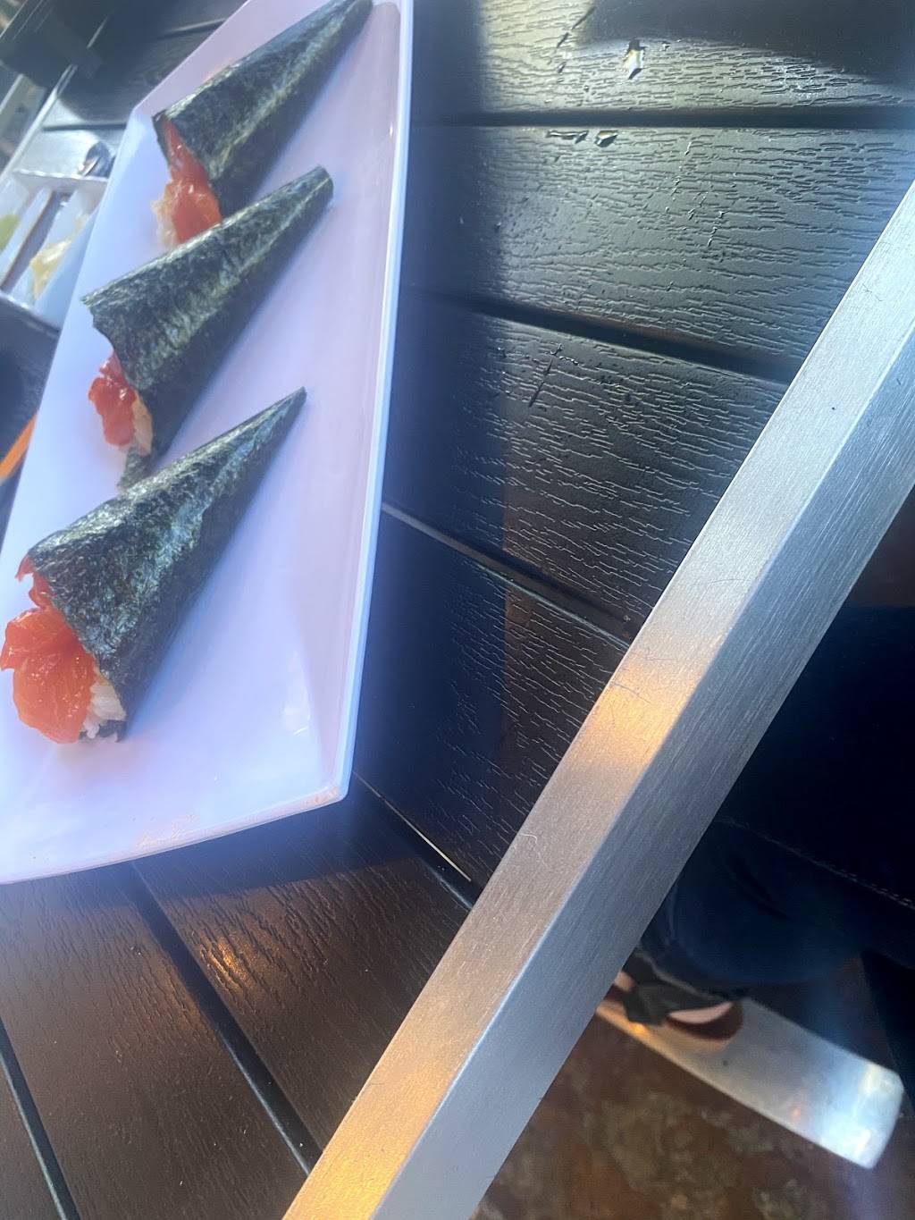 Ginza sushi | restaurant | 24215 Crenshaw Blvd, Torrance, CA 90505, USA | 3103257979 OR +1 310-325-7979