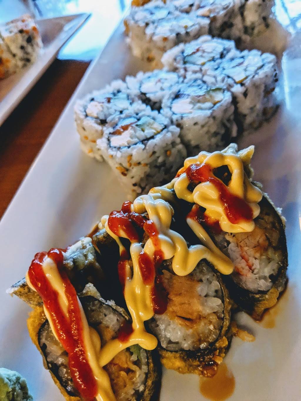 Yu-Mi Sushi | restaurant | 940 Cedar Rd #111, Chesapeake, VA 23322, USA | 7574108259 OR +1 757-410-8259