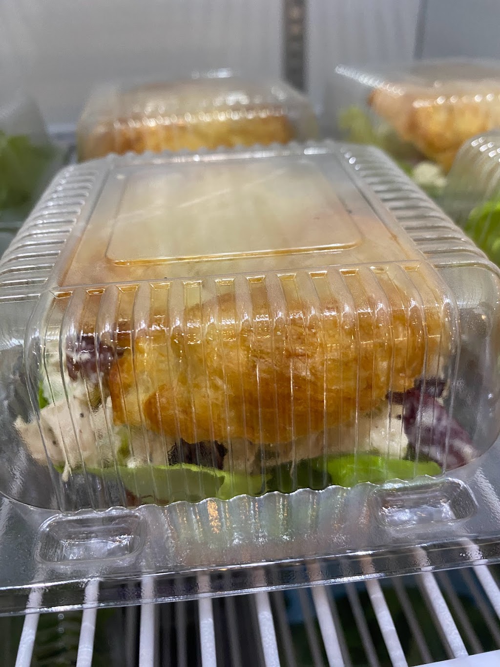 Montgomery Cafe | restaurant | 115 E Montgomery St, Francesville, IN 47946, USA | 2192450801 OR +1 219-245-0801