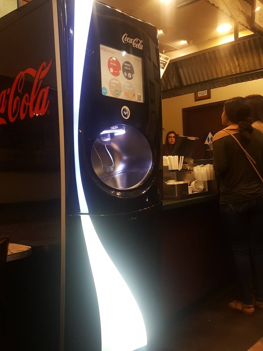 Wingstop | restaurant | 4133 San Pablo Ave, Emeryville, CA 94608, USA | 5104289464 OR +1 510-428-9464