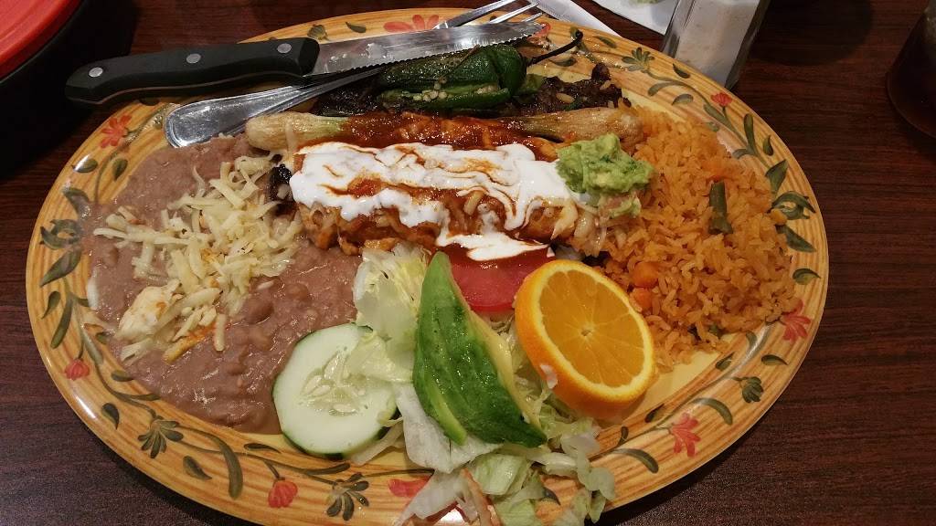 Taqueria Guadalajara | restaurant | 1926 Grand Ave, Waukegan, IL 60085, USA | 2246566524 OR +1 224-656-6524