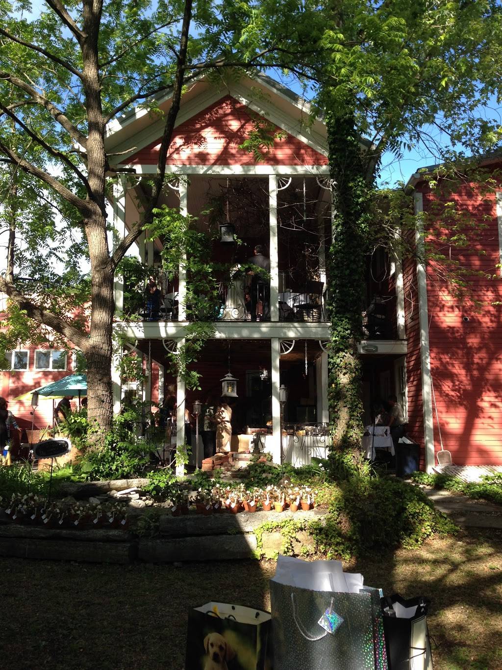 Carter at Main | restaurant | 829 E Elk Ave, Elizabethton, TN 37643, USA | 4235434212 OR +1 423-543-4212