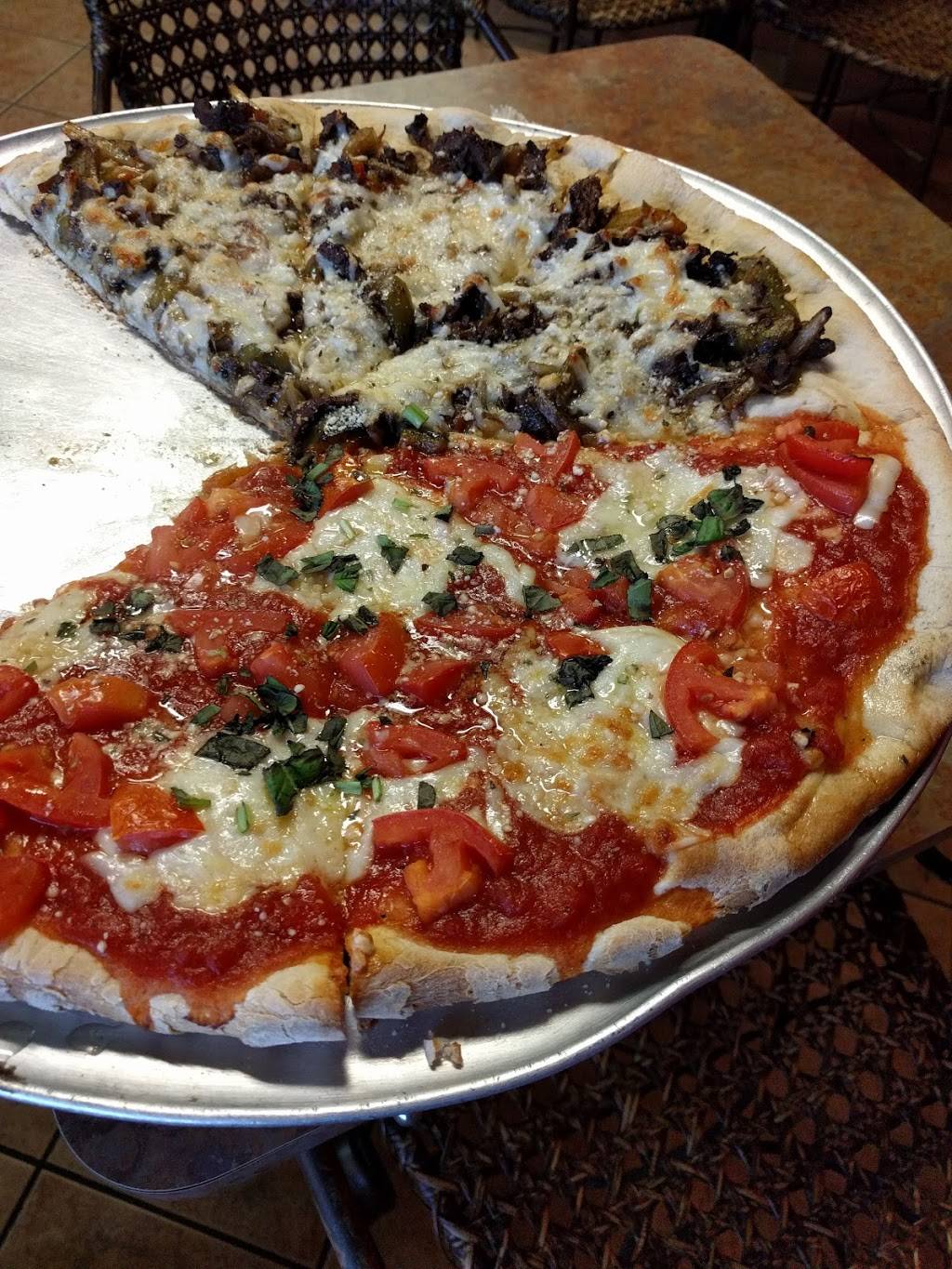 Ricos Pizzeria & Pasta House | restaurant | 5218 FL-64, Bradenton, FL 34208, USA | 9417463300 OR +1 941-746-3300