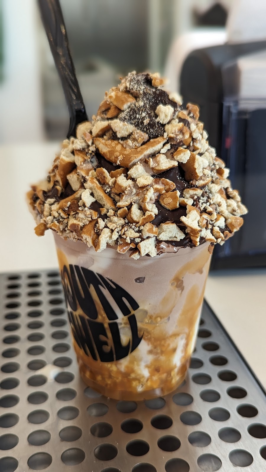 South Swell Ice Cream | restaurant | 1330 S Coast Hwy, Laguna Beach, CA 92651, USA | 9497150369 OR +1 949-715-0369