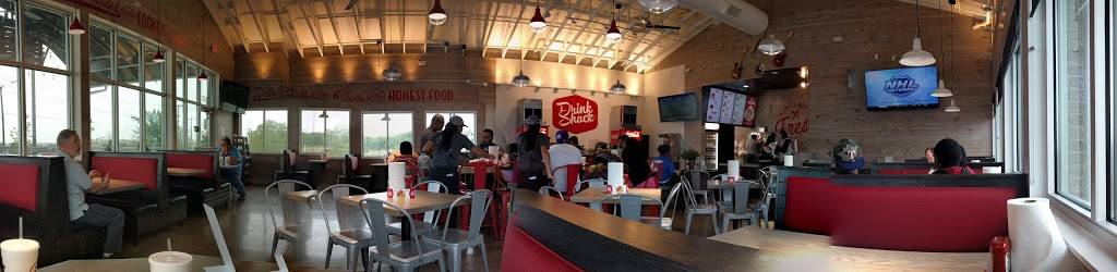 Slim Chickens | restaurant | 3600 E Broad St, Mansfield, TX 76063, USA | 8172254910 OR +1 817-225-4910