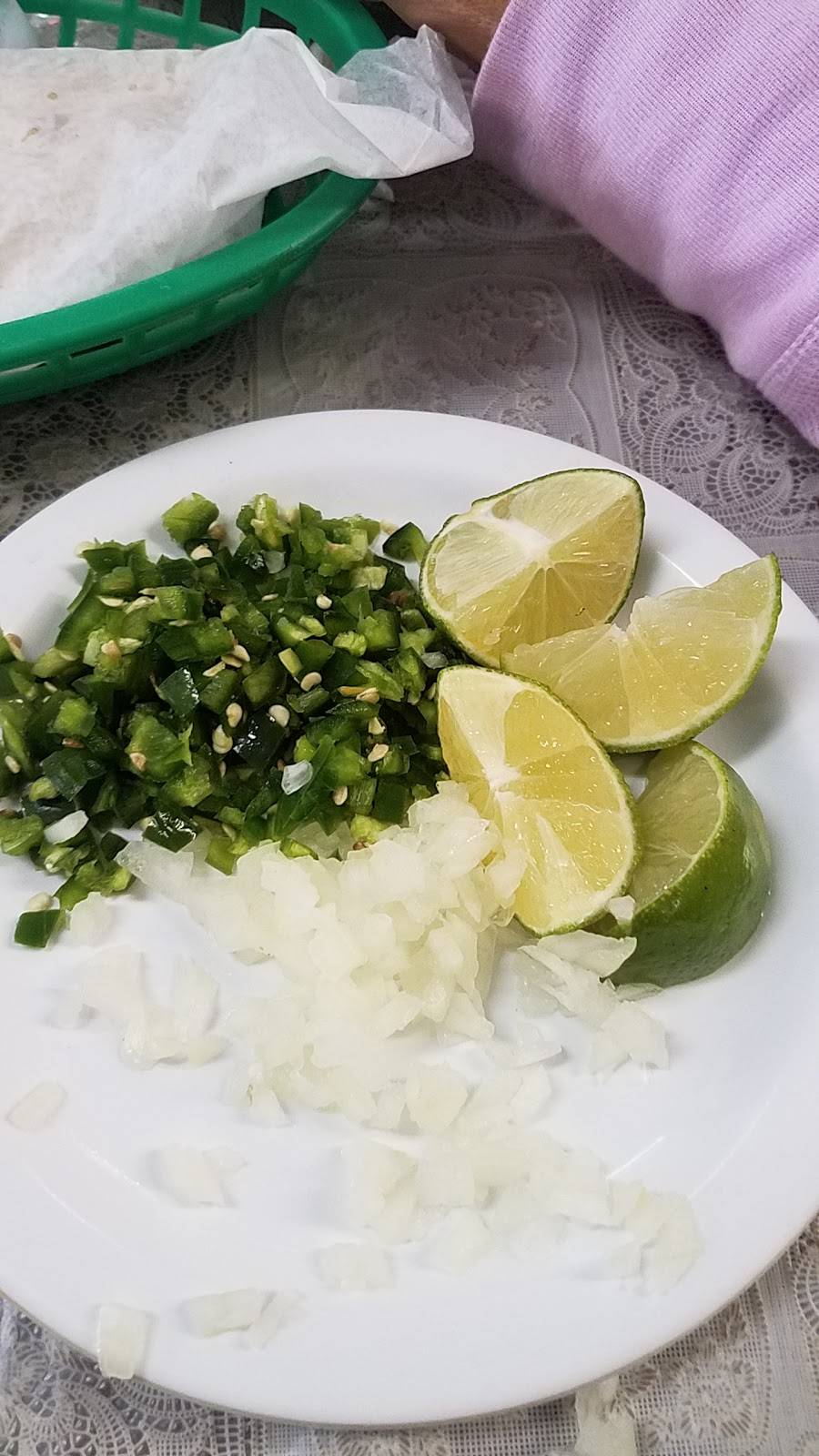 Antonios Mexican Restaurant | restaurant | 6325 Lyons Ave, Houston, TX 77020, USA | 7136719519 OR +1 713-671-9519