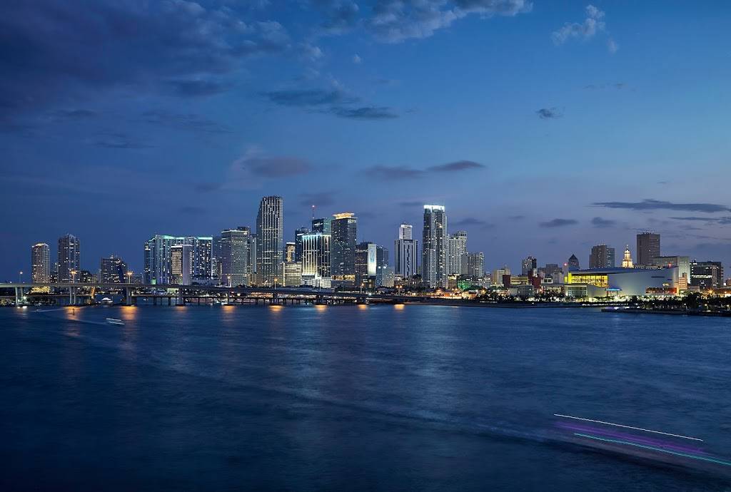 Island Gardens | restaurant | 888 MacArthur Causeway, Miami, FL 33132, USA | 3055313747 OR +1 305-531-3747