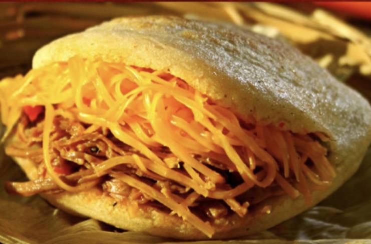 Morochos burger orlando | restaurant | 907 N Goldenrod Rd, Orlando, FL 32807, USA | 7868120110 OR +1 786-812-0110