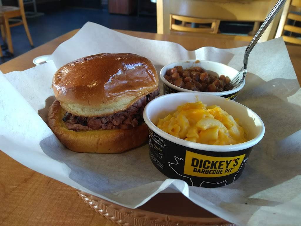 Dickeys Barbecue Pit | restaurant | 2131 Hog Mountain Rd, Watkinsville, GA 30677, USA | 7067051326 OR +1 706-705-1326