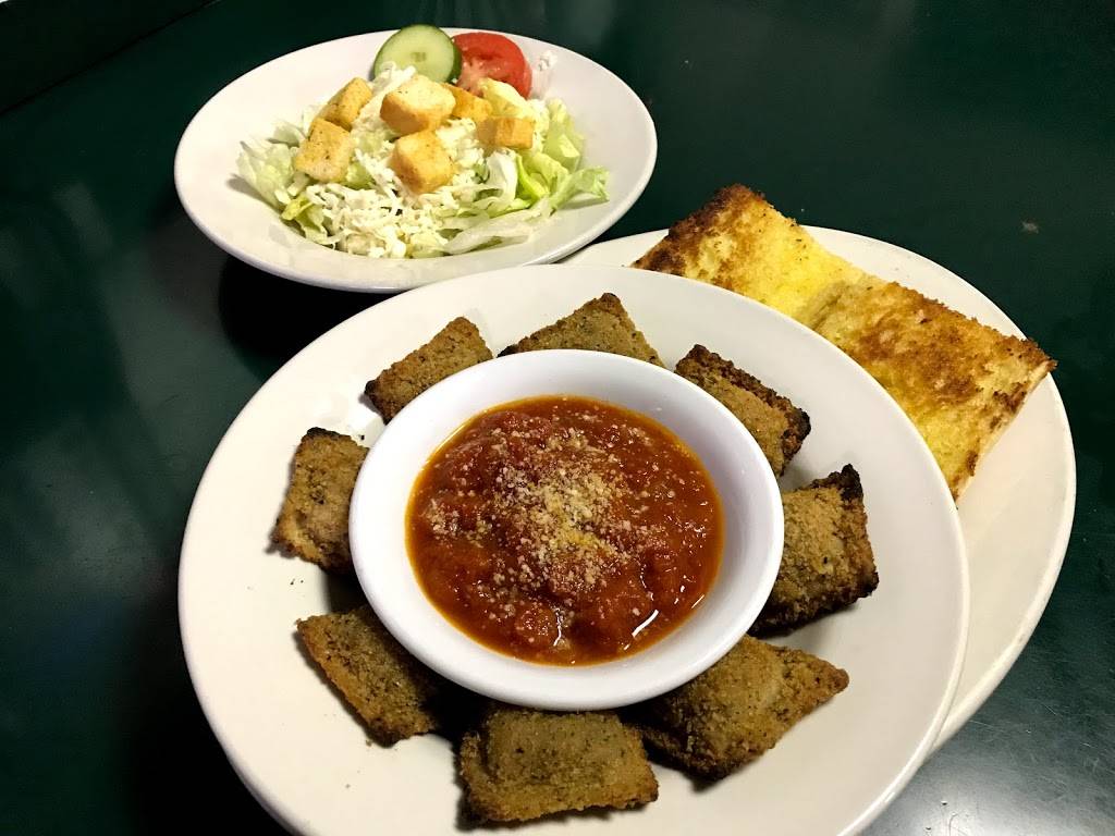 DAngelos Pizzeria | restaurant | 101 E Union St, Pacific, MO 63069, USA | 6362574466 OR +1 636-257-4466