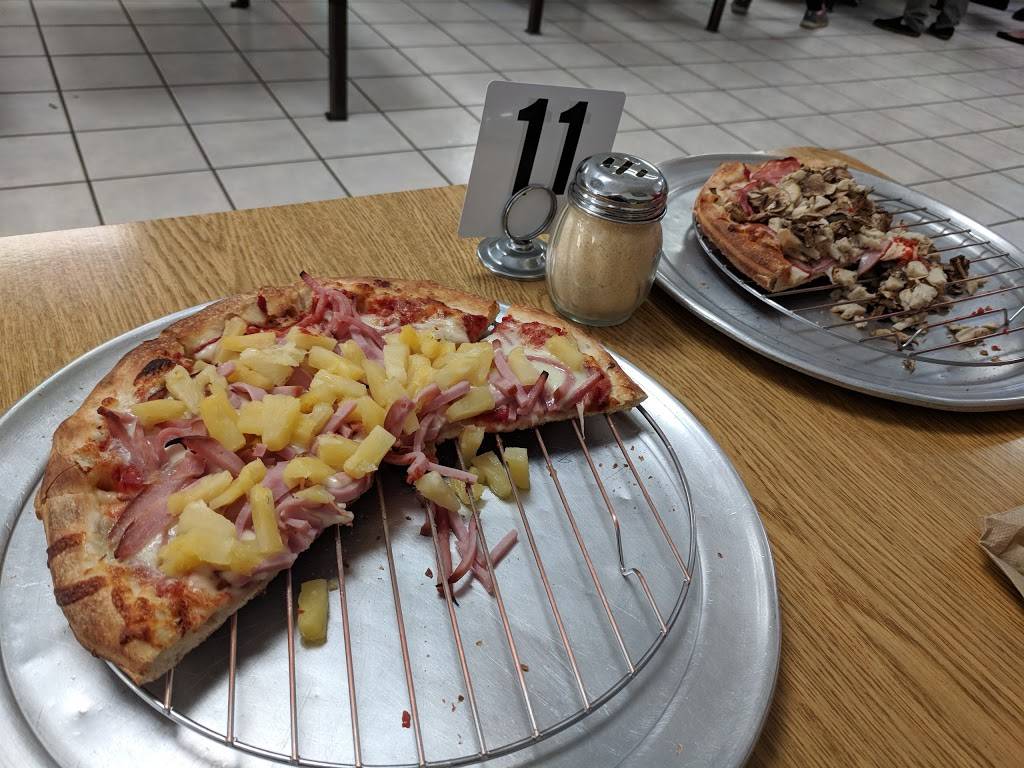 Pine Grove Pizza | restaurant | 19724 CA-88, Pine Grove, CA 95665, USA | 2092968555 OR +1 209-296-8555