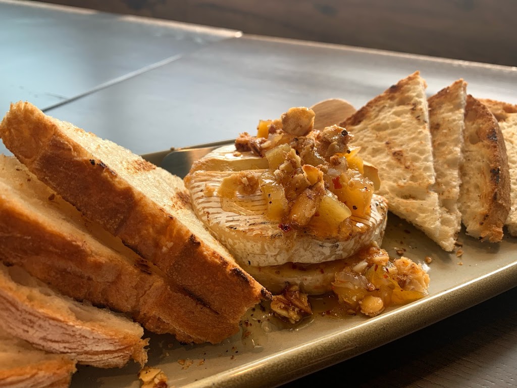 Charred Hanover | restaurant | 9325 Chamberlayne Rd, Mechanicsville, VA 23116, USA | 8047890403 OR +1 804-789-0403