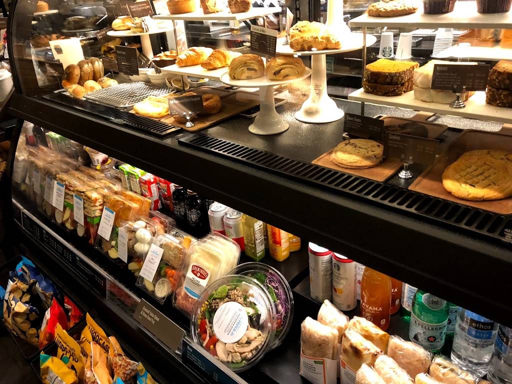 Starbucks | cafe | 8498 Annapolis Rd, New Carrollton, MD 20784, USA | 3015776232 OR +1 301-577-6232