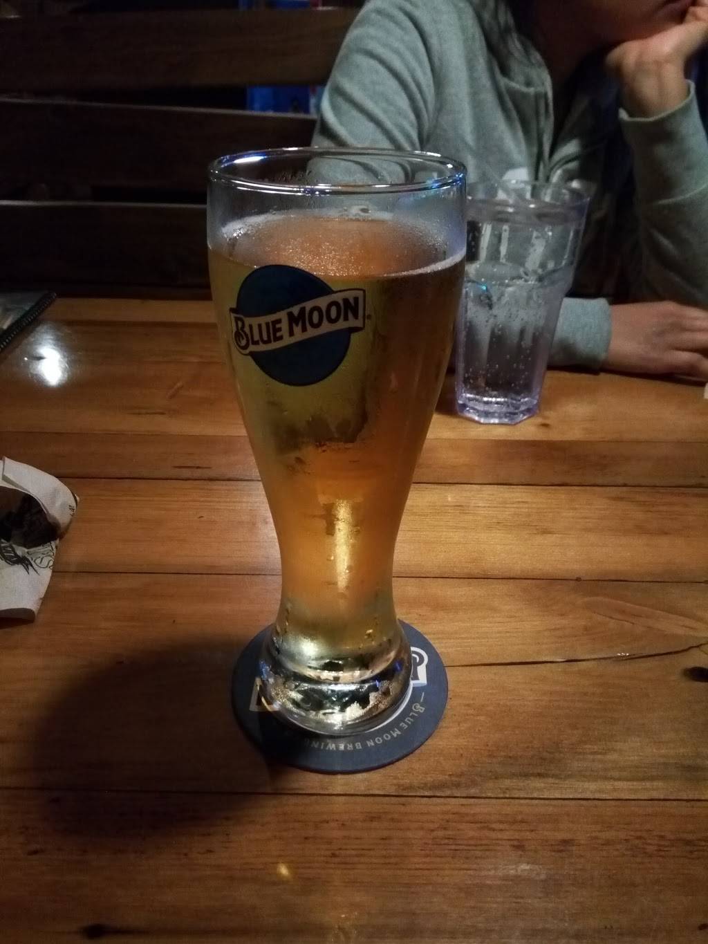 Rosatis Pizza | restaurant | 117 N John F.Kennedy Dr, Carpentersville, IL 60110, USA | 8478443400 OR +1 847-844-3400