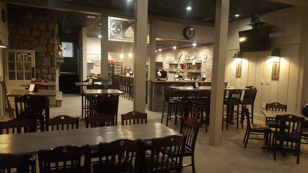 Summit Chase Country Club | restaurant | 3197 Classic Dr, Snellville, GA 30078, USA | 7709799000 OR +1 770-979-9000