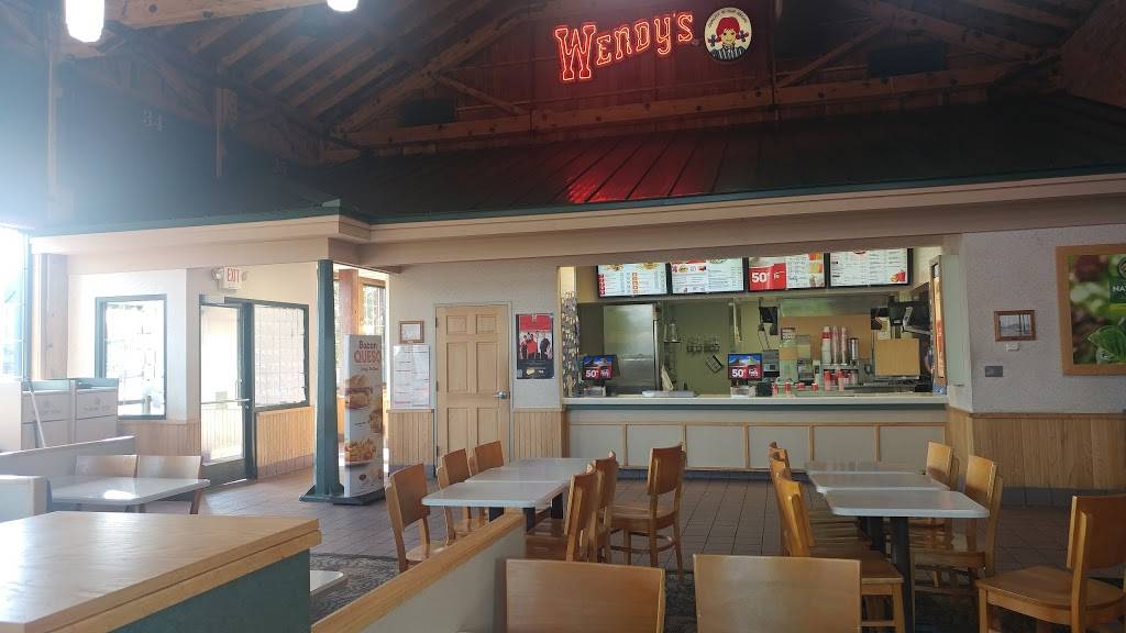 Wendys | restaurant | 323 S Cooper St, Jackson, MI 49201, USA | 5178410145 OR +1 517-841-0145