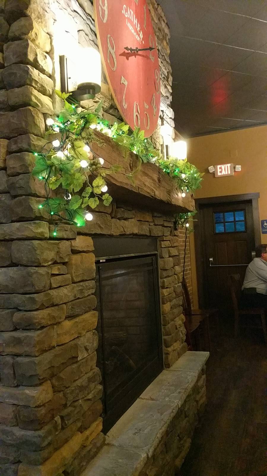 Schoolhouse Tavern | restaurant | 2001 Main St, Claridge, PA 15623, USA | 7243924546 OR +1 724-392-4546