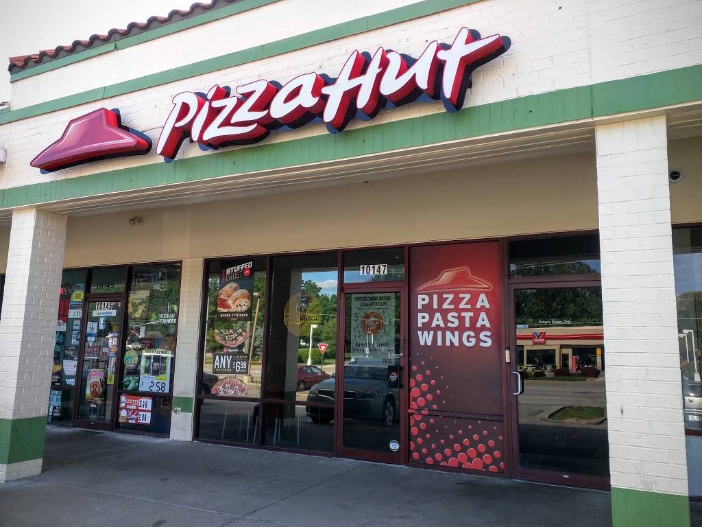 Pizza Hut | meal delivery | 10147 Wornall Rd, Kansas City, MO 64114, USA | 8169423688 OR +1 816-942-3688