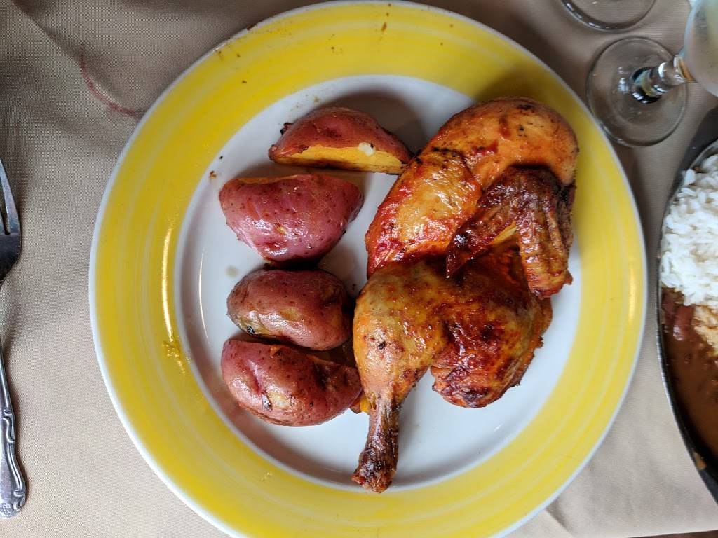 Casa Vieja | restaurant | 1768 Brentwood Rd, Brentwood, NY 11717, USA | 6314348255 OR +1 631-434-8255