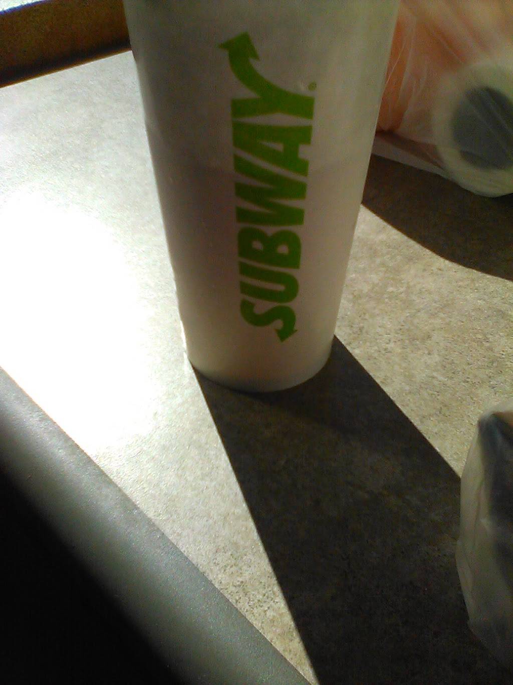 Subway Restaurants | restaurant | 305 Market St, Hermann, MO 65041, USA | 5734868821 OR +1 573-486-8821