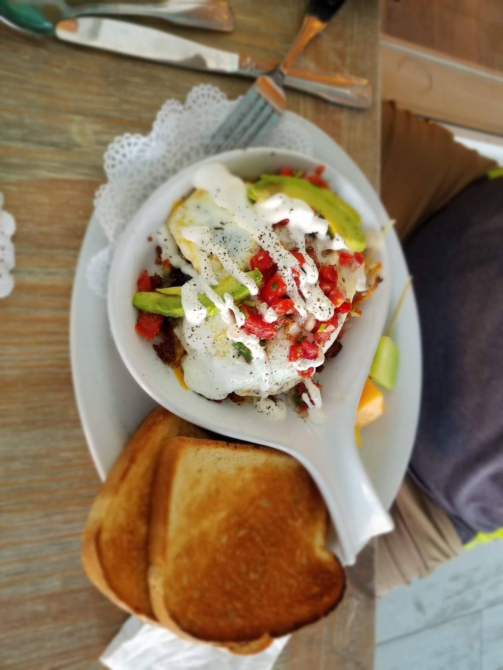 Doreens Cup of Joe | restaurant | 267 N Collier Blvd, Marco Island, FL 34145, USA | 2393942600 OR +1 239-394-2600