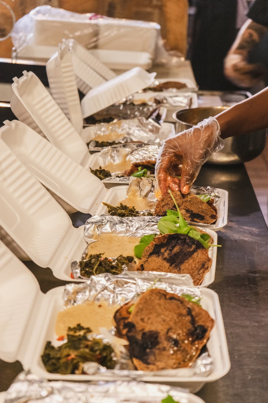 Keikos Kitchen | restaurant | 2203 N 44th Ave, Minneapolis, MN 55412, USA | 6128068184 OR +1 612-806-8184