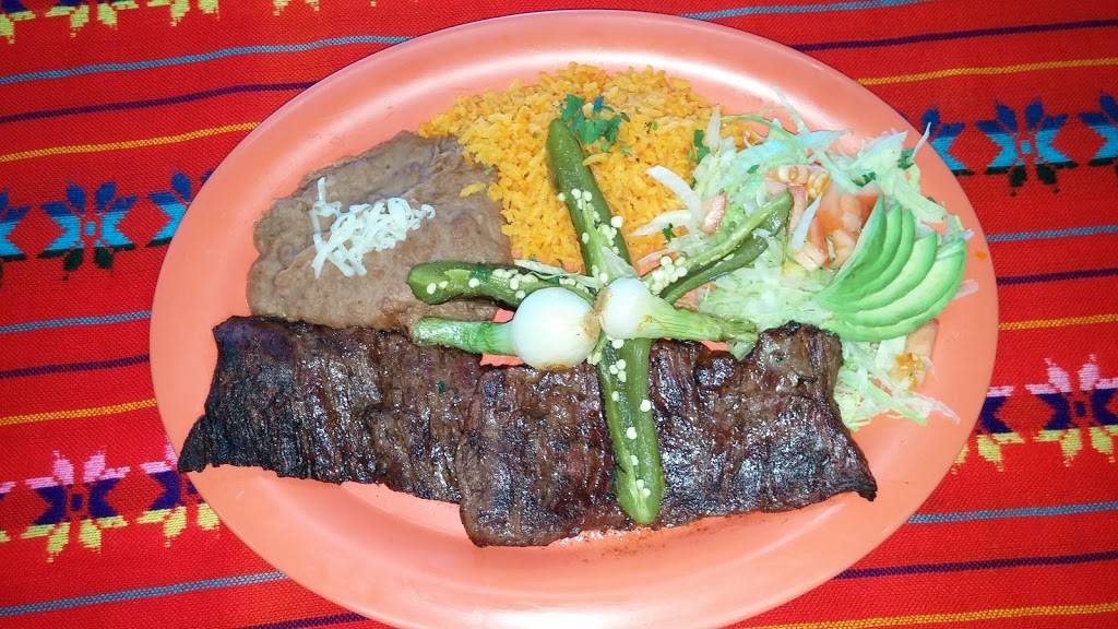 El Molcajete Mexican restaurant | restaurant | 1116 A Houbolt Rd, Joliet, IL 60431, USA | 8156305733 OR +1 815-630-5733