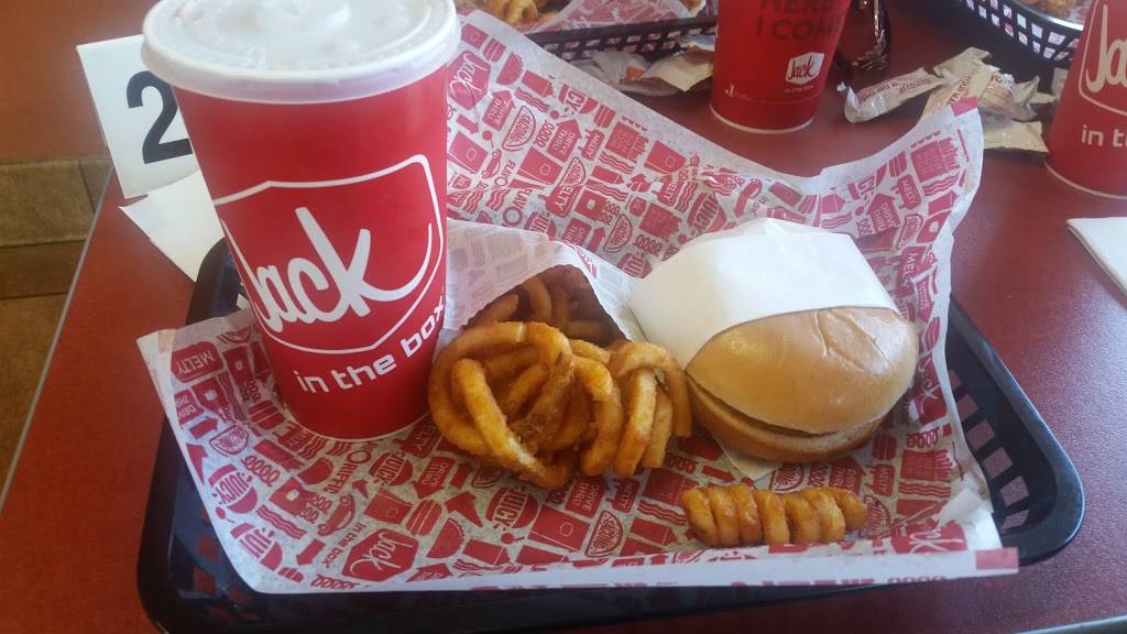 Jack in the Box | restaurant | 4011 Bonita Rd, Bonita, CA 91902, USA | 6194758201 OR +1 619-475-8201