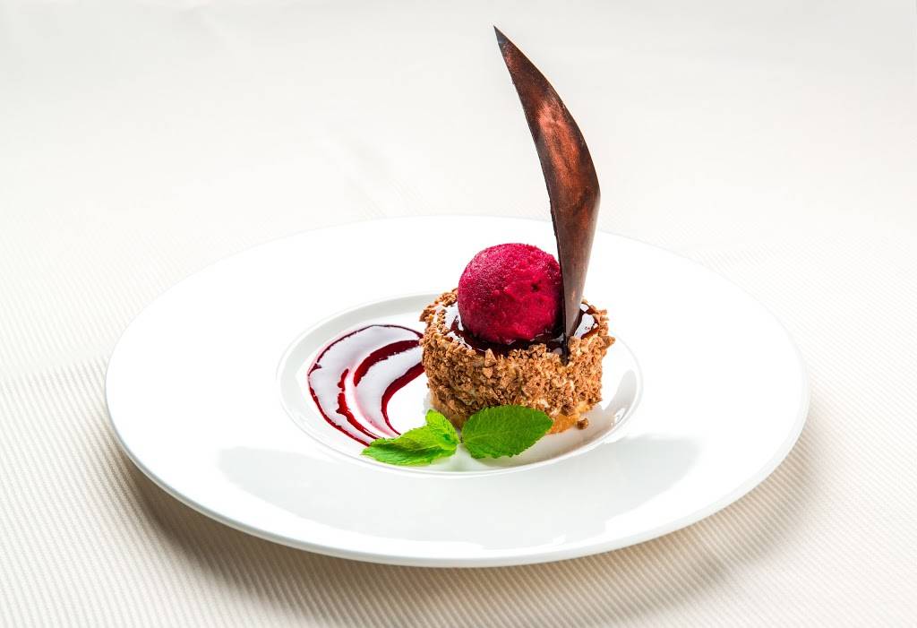 The Regency Room | restaurant | 110 Shenandoah Ave NE, Roanoke, VA 24016, USA | 5408538280 OR +1 540-853-8280