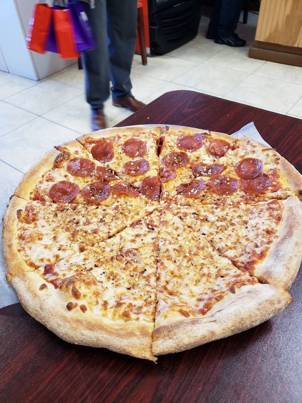 Fratellos Pizza | meal delivery | 11660 E Colonial Dr, Orlando, FL 32828, USA | 4077377775 OR +1 407-737-7775