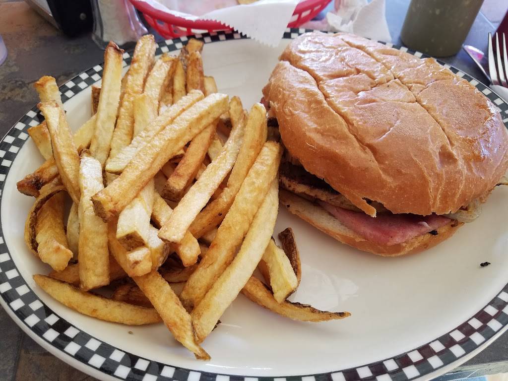 Alfredos Taqueria | restaurant | 5231 Main St, Downers Grove, IL 60515, USA | 6302413890 OR +1 630-241-3890