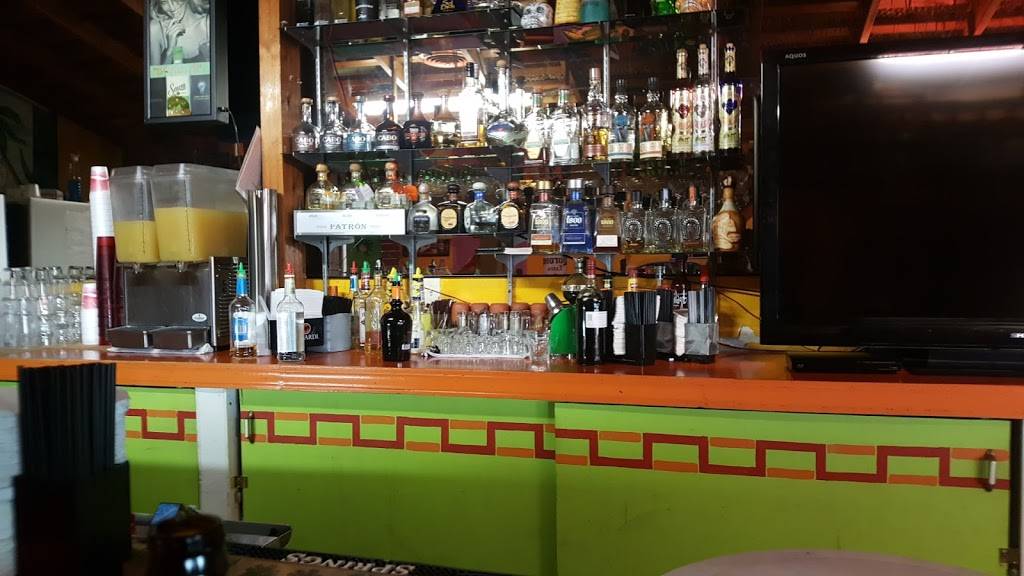 El Azteca | restaurant | N474 Eisenhower Dr, Appleton, WI 54915, USA | 9208306605 OR +1 920-830-6605