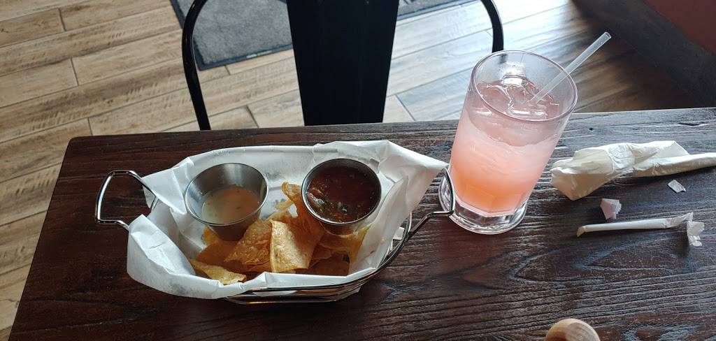 Madres Mexican Restaurant | restaurant | 1001 Bacons Bridge Rd Unit C, Summerville, SC 29485, USA | 8439005425 OR +1 843-900-5425