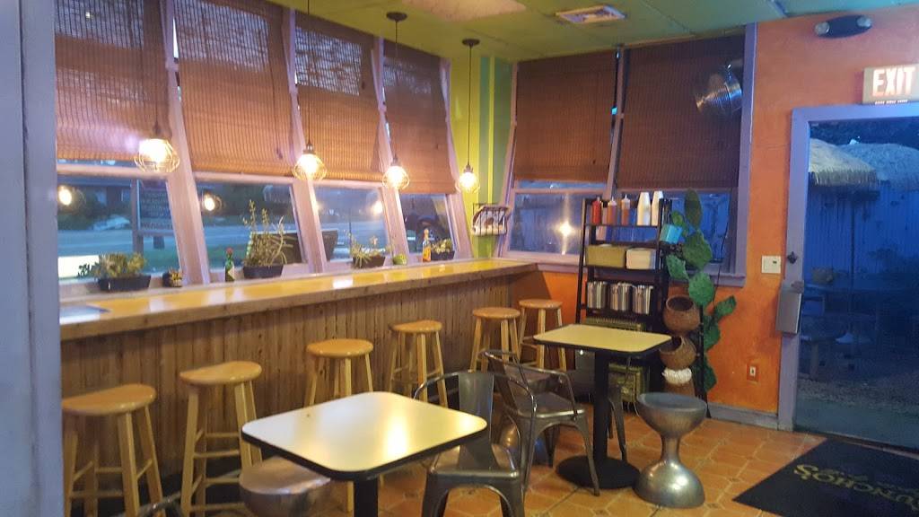 Funchos | restaurant | 1156 W Main St, Riverhead, NY 11901, USA | 6313697277 OR +1 631-369-7277