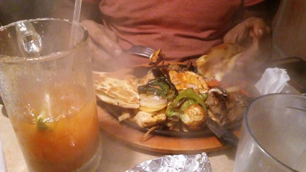 El Mercadito & Taqueria | restaurant | 3575 Maybank Hwy, Johns Island, SC 29455, USA | 8435597216 OR +1 843-559-7216