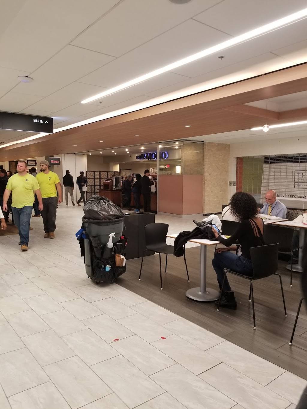 Great Wraps | restaurant | 231 Peachtree St, Atlanta, GA 30303, USA | 4045225337 OR +1 404-522-5337