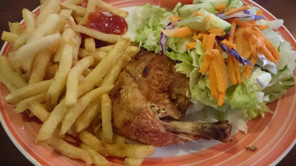 Swiss Chalet | restaurant | 9350 Yonge St, Richmond Hill, ON L4C 5G2, Canada | 9057374307 OR +1 905-737-4307