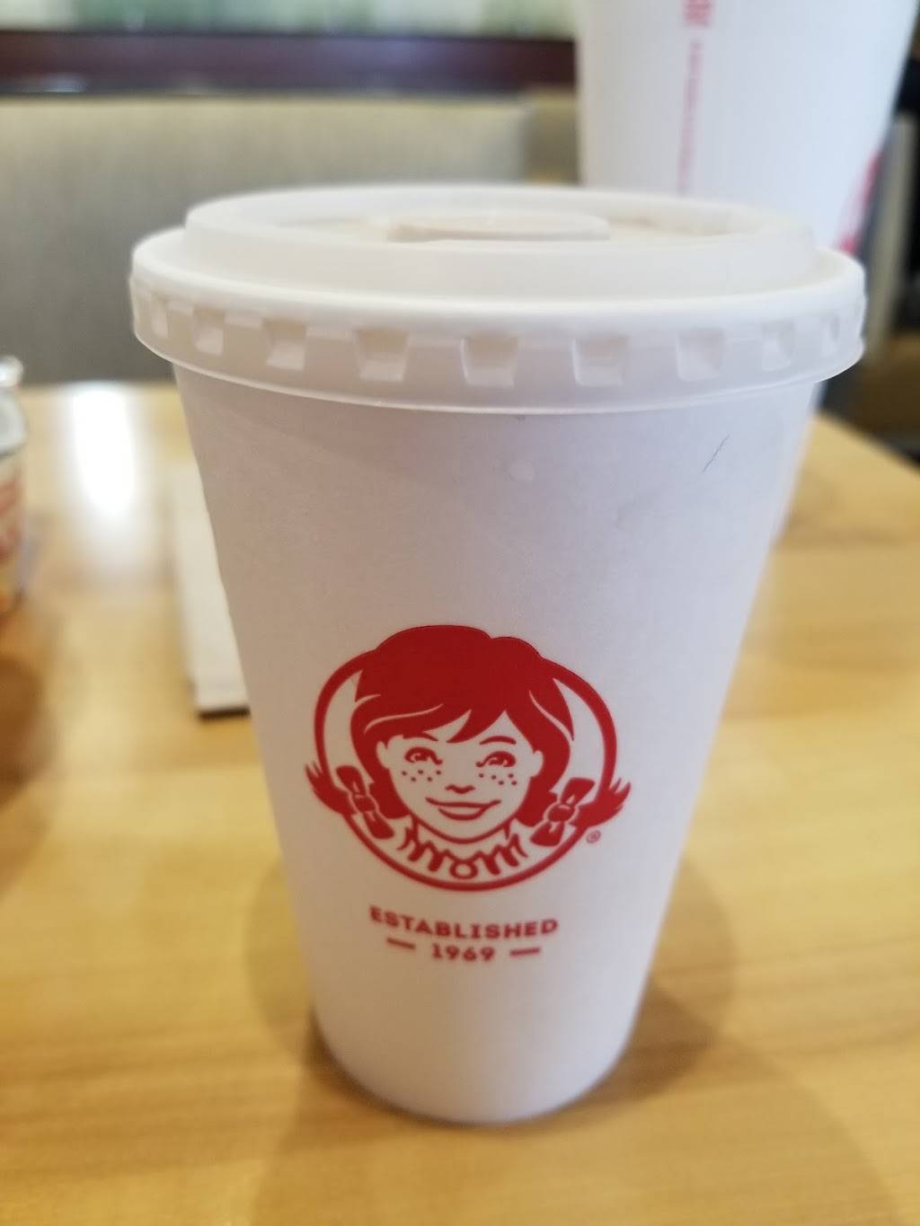 Wendys | restaurant | 5555 N Jim Miller Rd, Dallas, TX 75228, USA | 2142720472 OR +1 214-272-0472