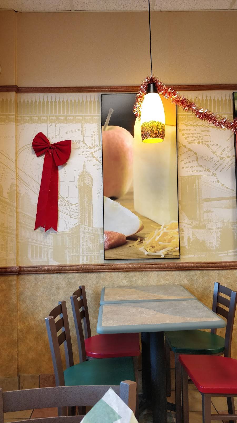 Subway | restaurant | 8750 Bayview Ave #7, Richmond Hill, ON L4B 4V9, Canada | 9057310296 OR +1 905-731-0296